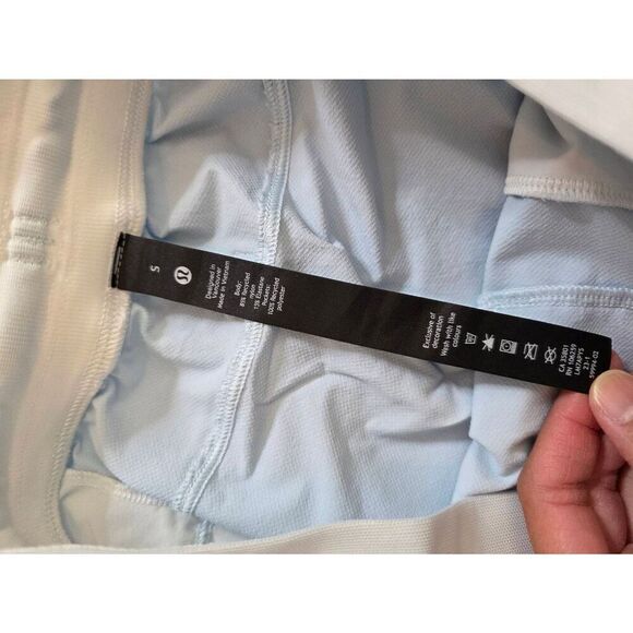 Lululemon License To Train Linerless 7" Shorts S Light Blue LM7APYS - Picture 10 of 10